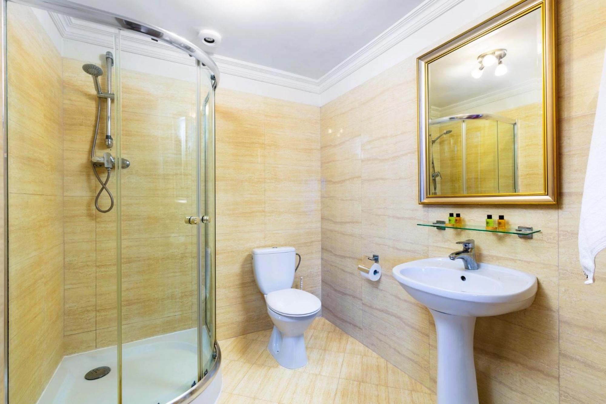 Palacyk Otrebusy Business & Spa 외부 사진